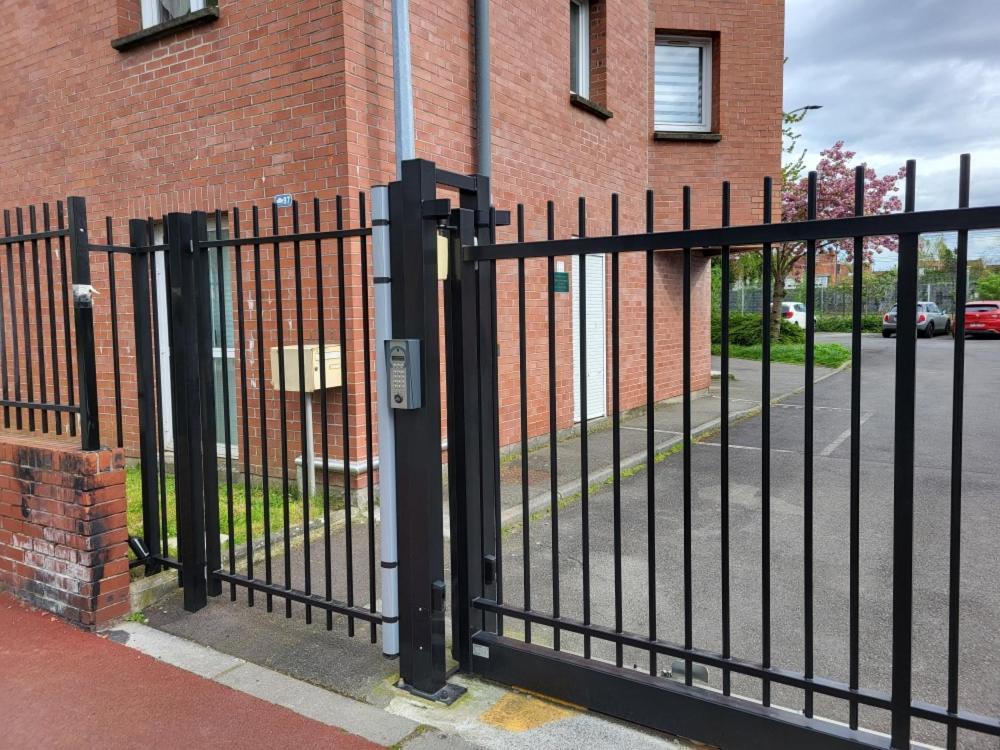 Joli Appartement Marcq En Baroeul Proche Lille Bagian luar foto